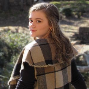 Meet your Posher, Maggie